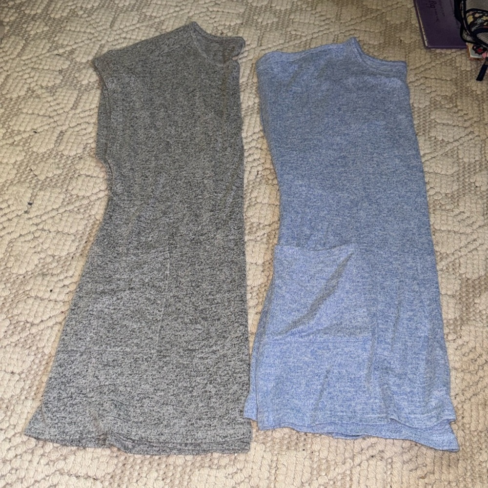 Latched Mama Maternity And Nursing tunics, Gray and Light Heather blue small.